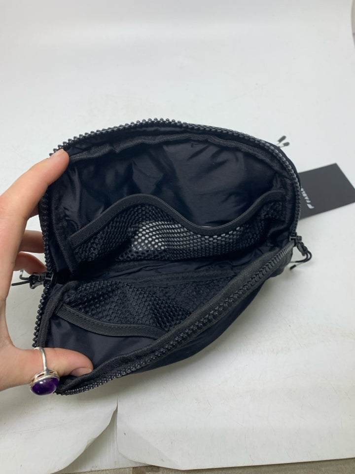 Fabletics The Belt Bag- New With Tags