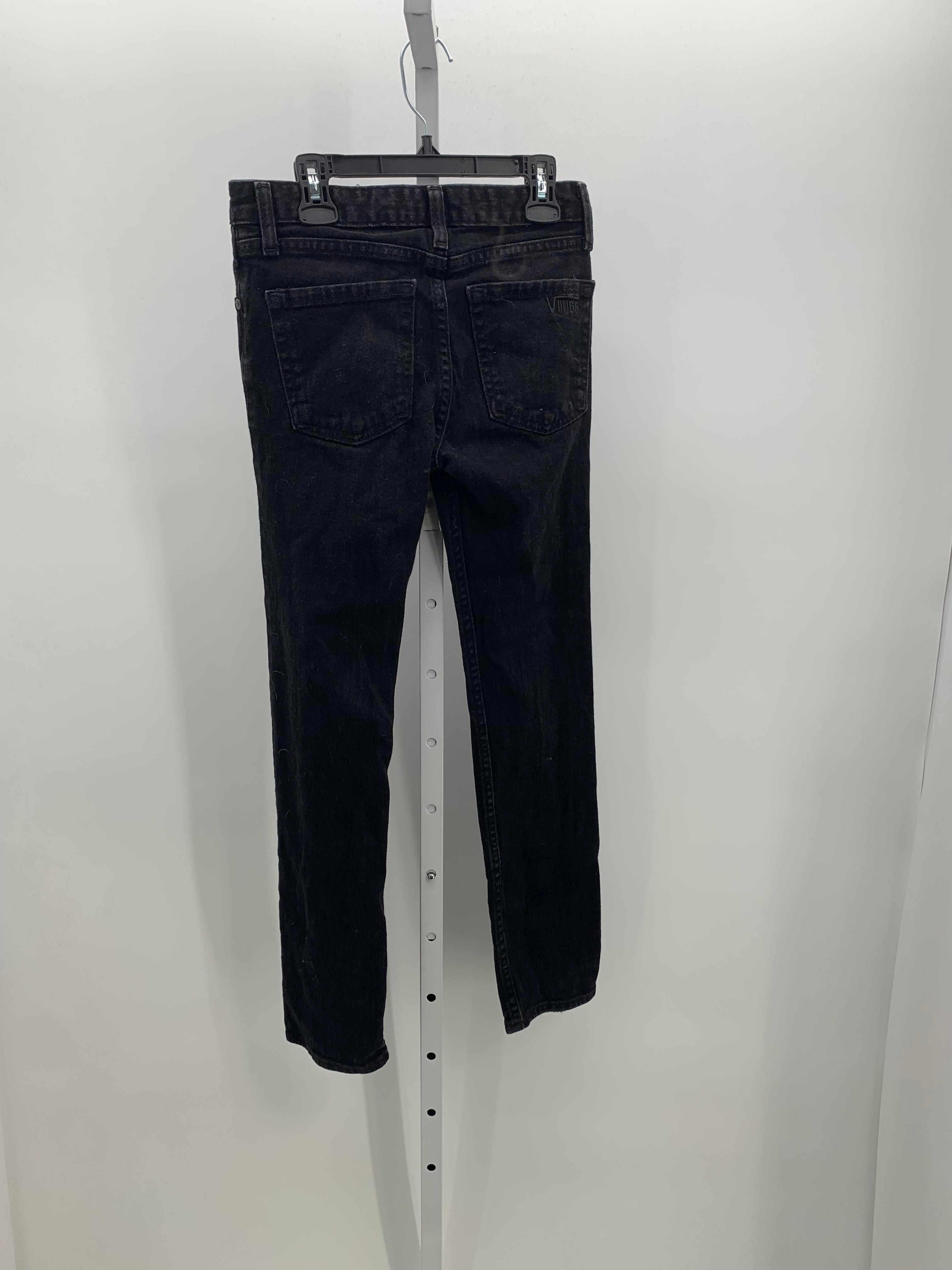 STRAIGHT LEG JEANS