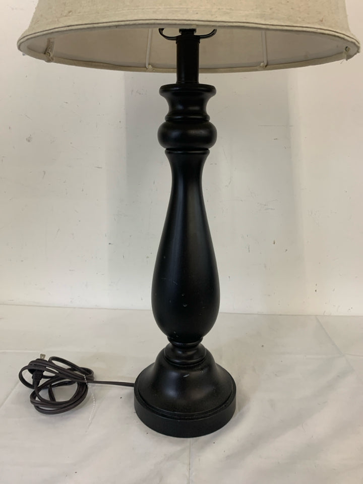 BROWN WOODEN LAMP W/CREAM SHADE.