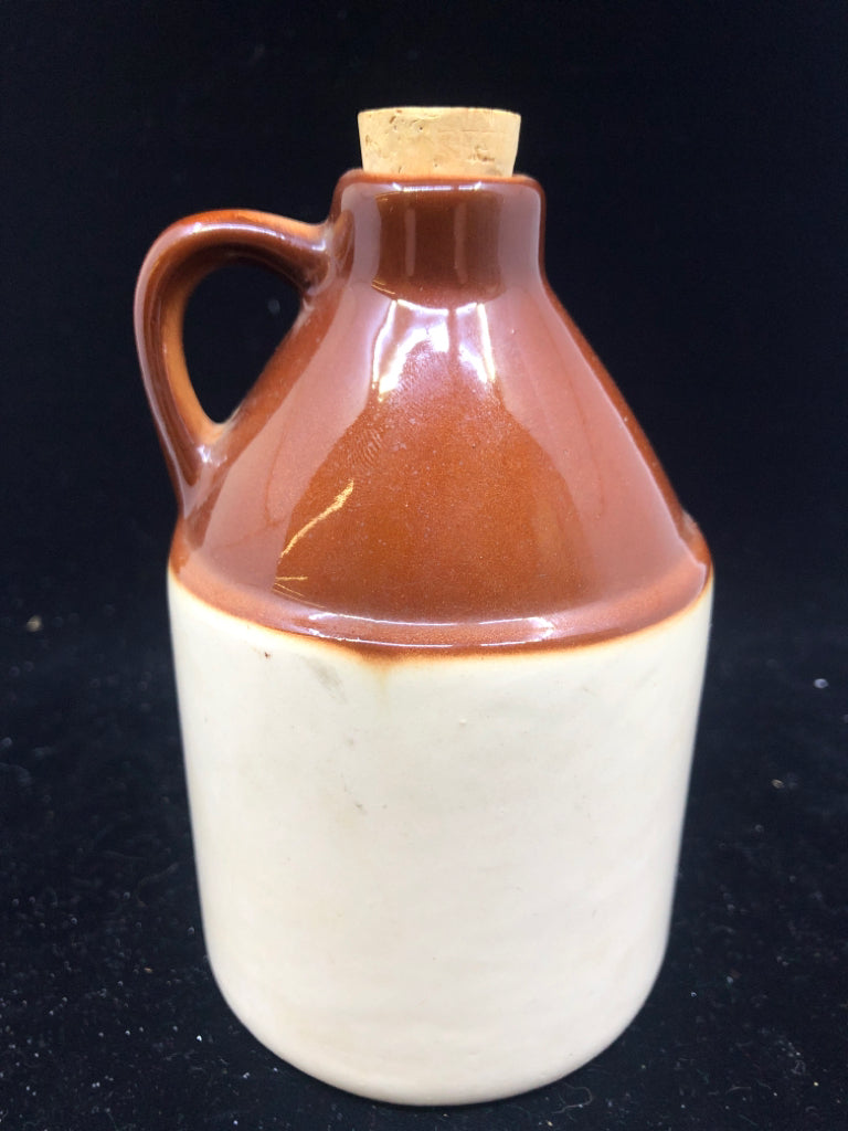 VTG PENNSYLVANIA DUTCH COUNTY EMPTY JUG.