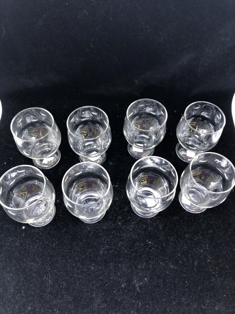 8 BUBBLE BOTTOM GLASSES CLEAR W/ ETCHED CIRCLES.