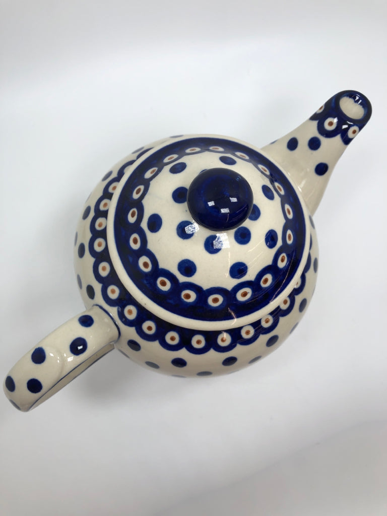 POLISH POTTERY TEAPOT W/LID.