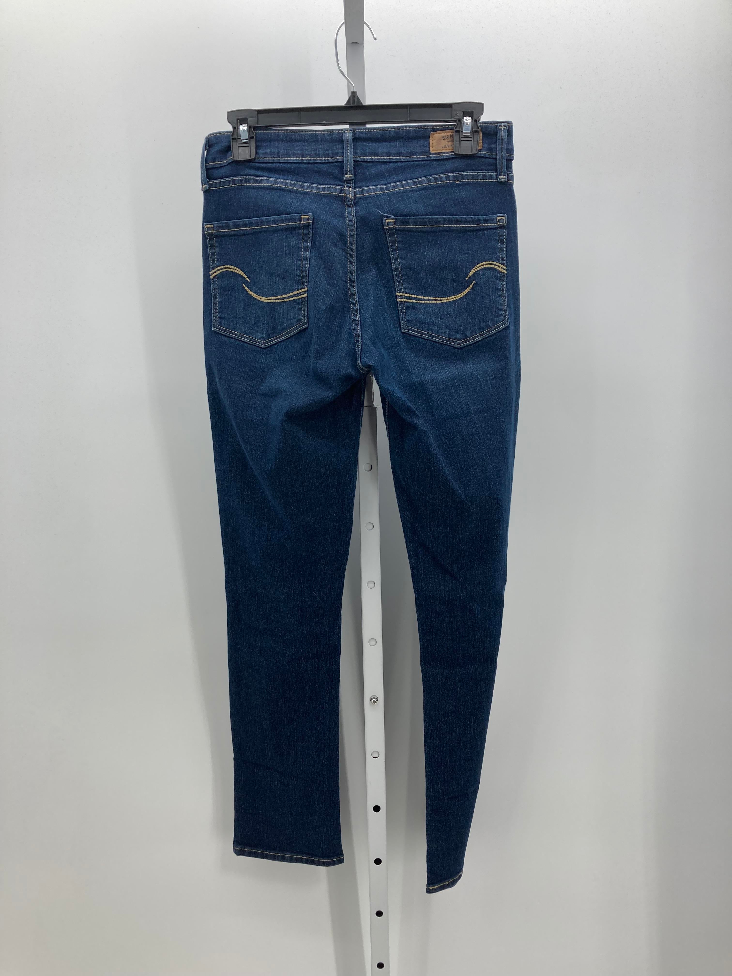 Levis Size 4 Misses Jeans