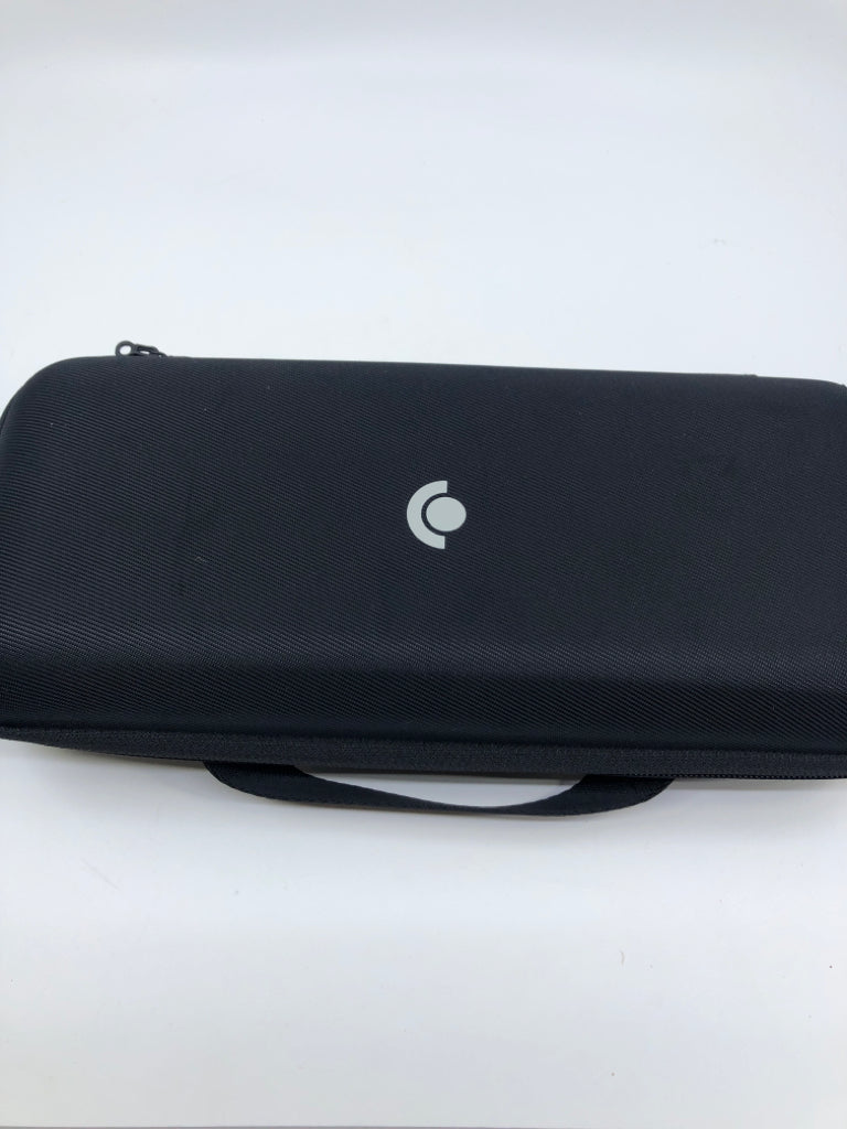 BLACK GAME CONSOLE CASE.