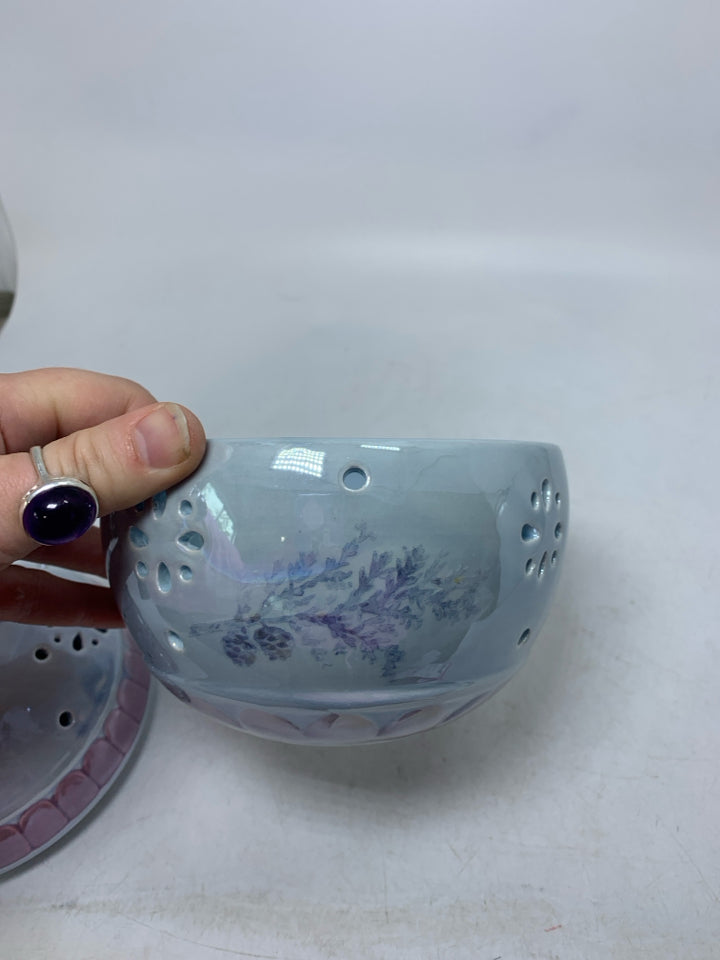 IRIDESCENT BLUE PIERCED PFALTZGRAFF 2PC ORNAMENT CANDLE HOLDER.