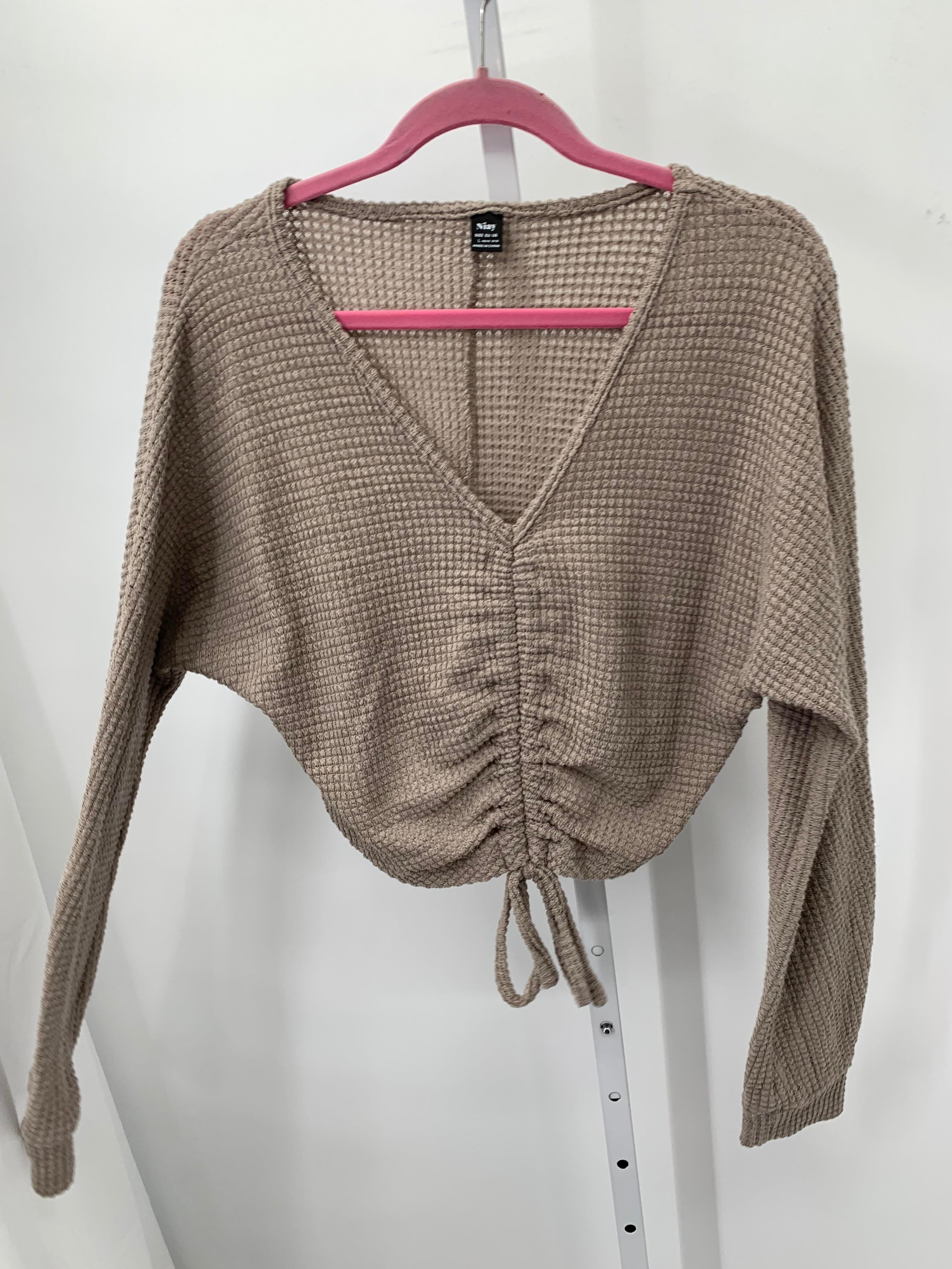Size Large Juniors Long Sleeve Sweater