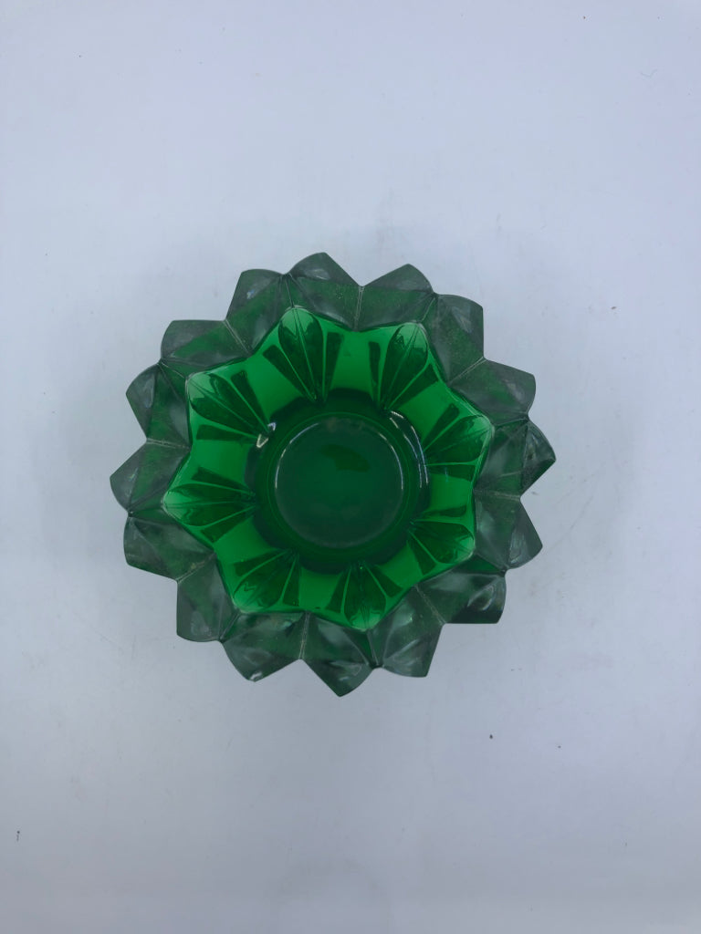 GREEN HEAVY SAWTOOTH EDGE VOTIVE CANDLE HOLDER.