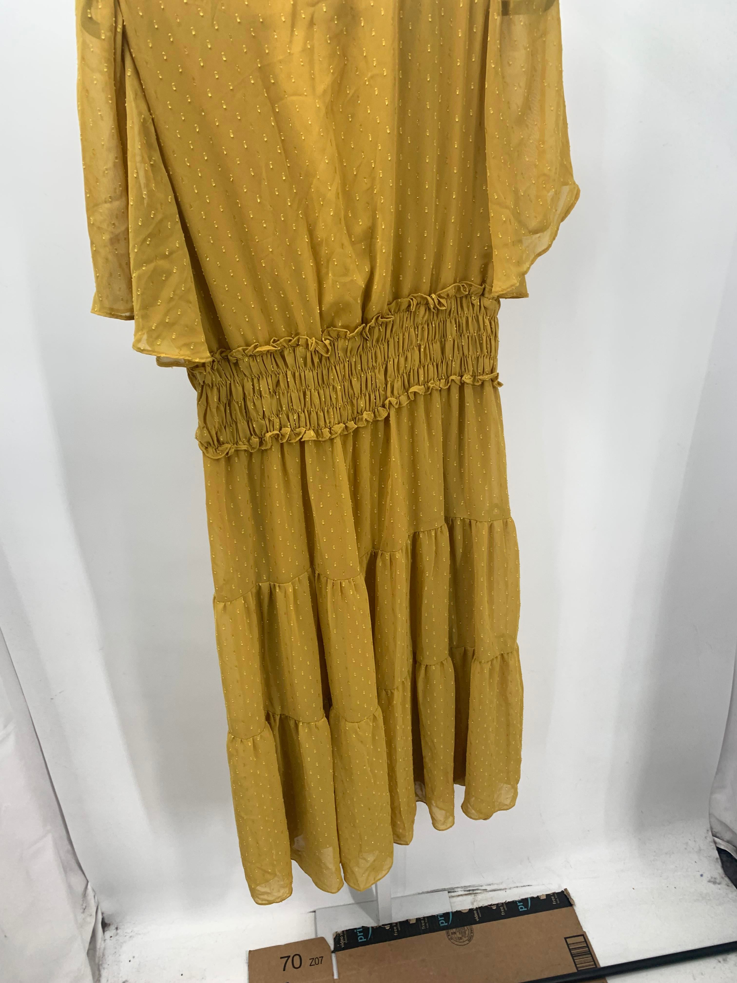 Size 14 Misses Short Sleeve Dress
