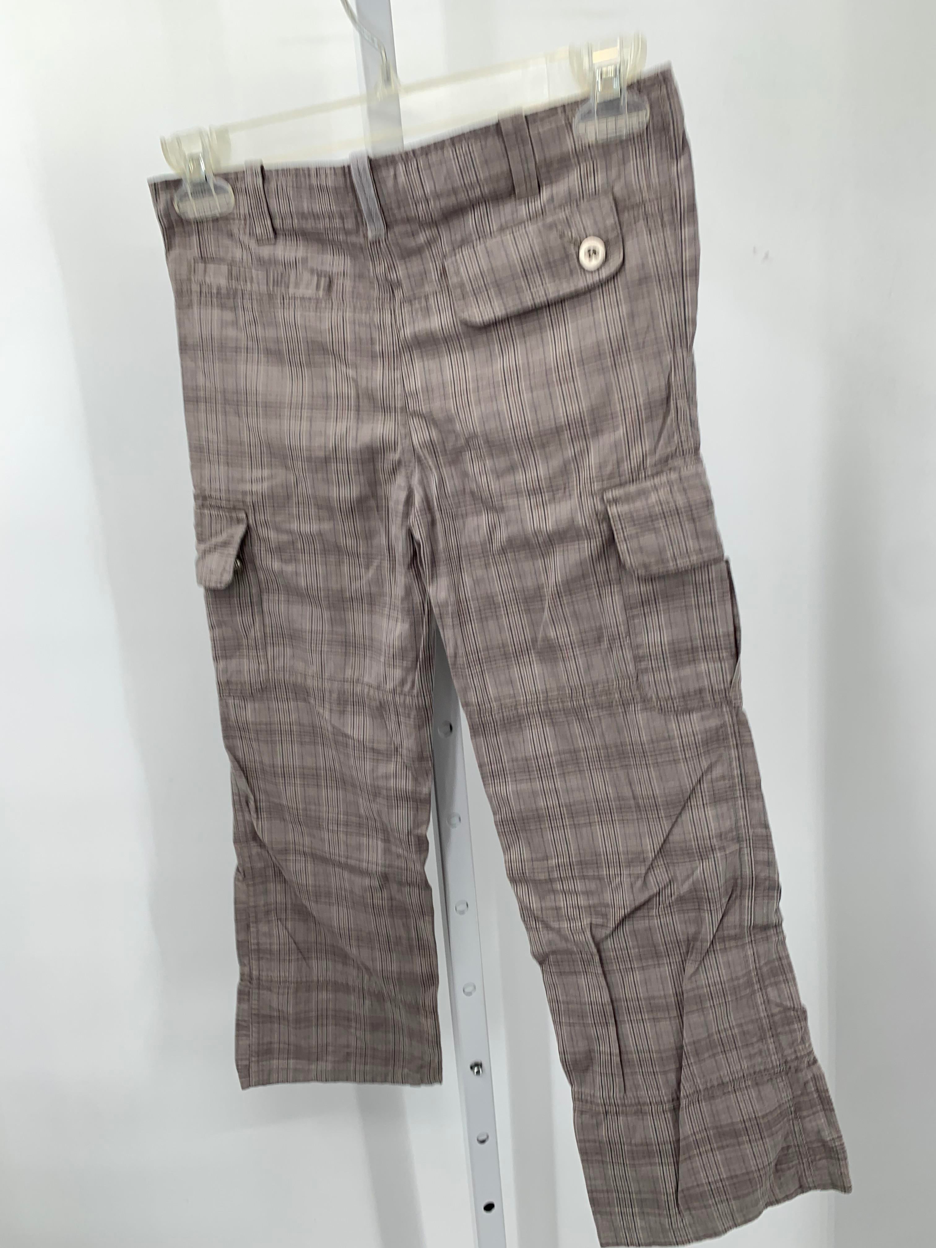 PLAID PANTS.
