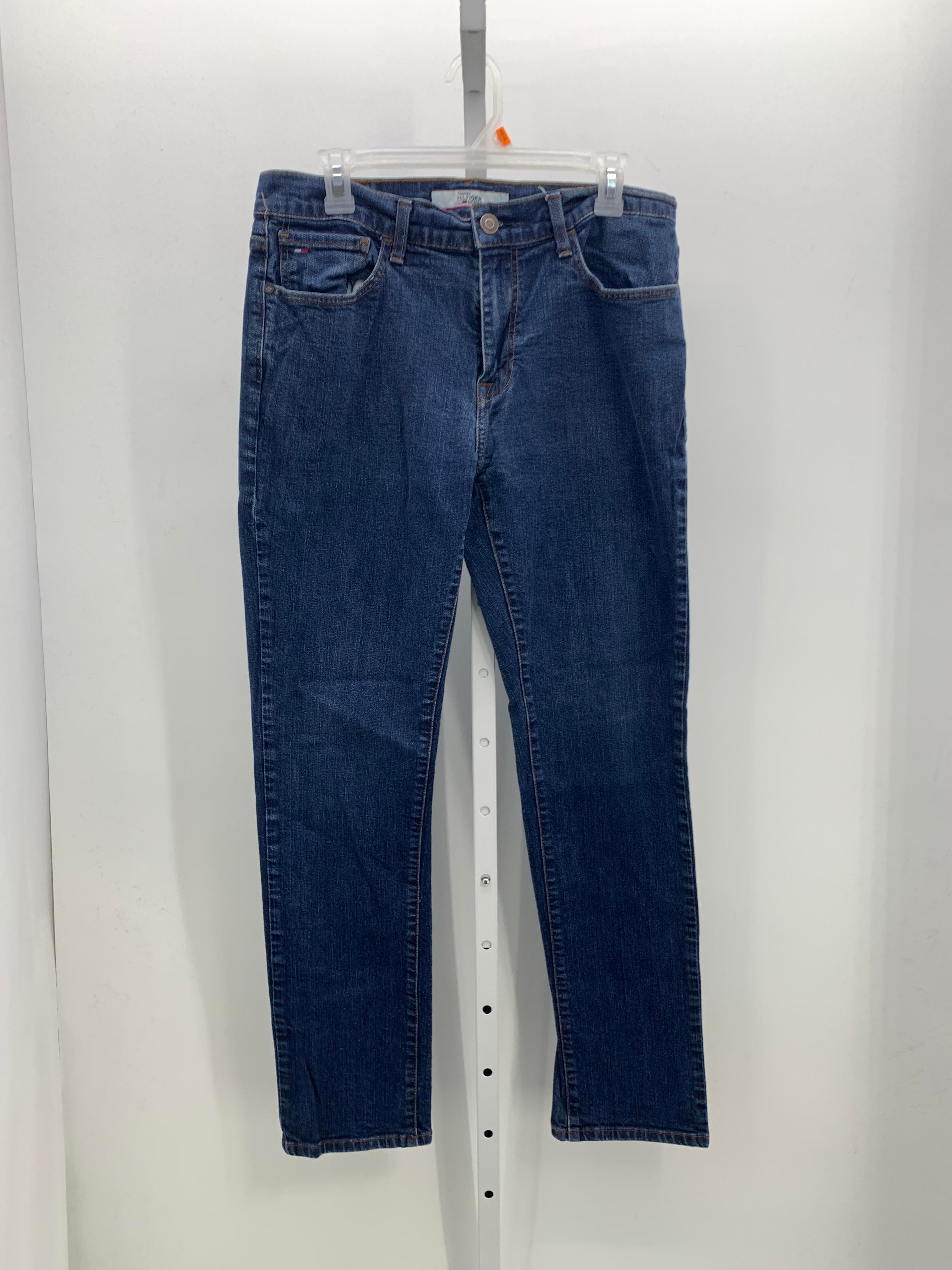 STRAIGHT LEG JEANS