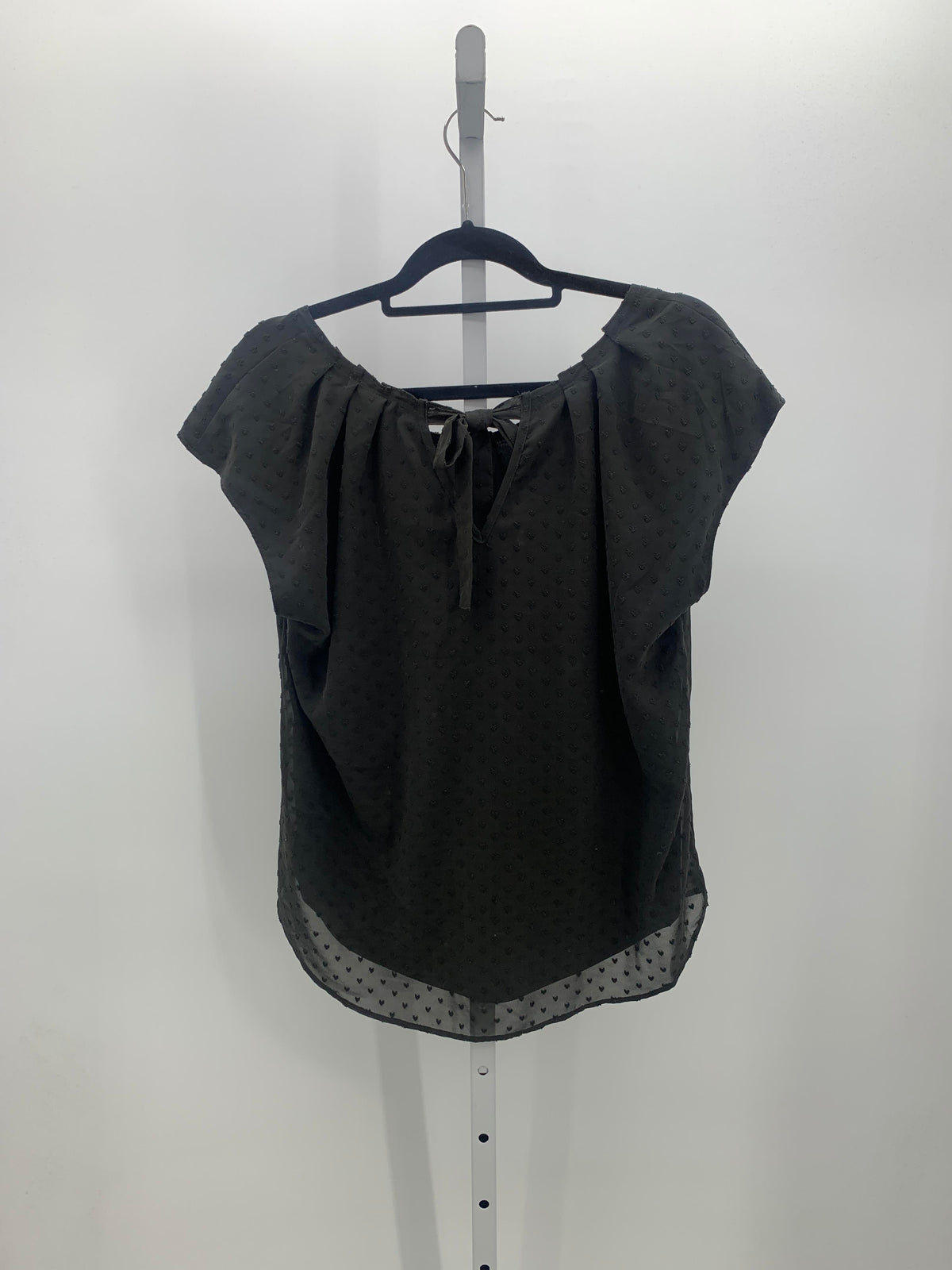 Lauren Conrad Size Large Misses Sleeveless Shirt