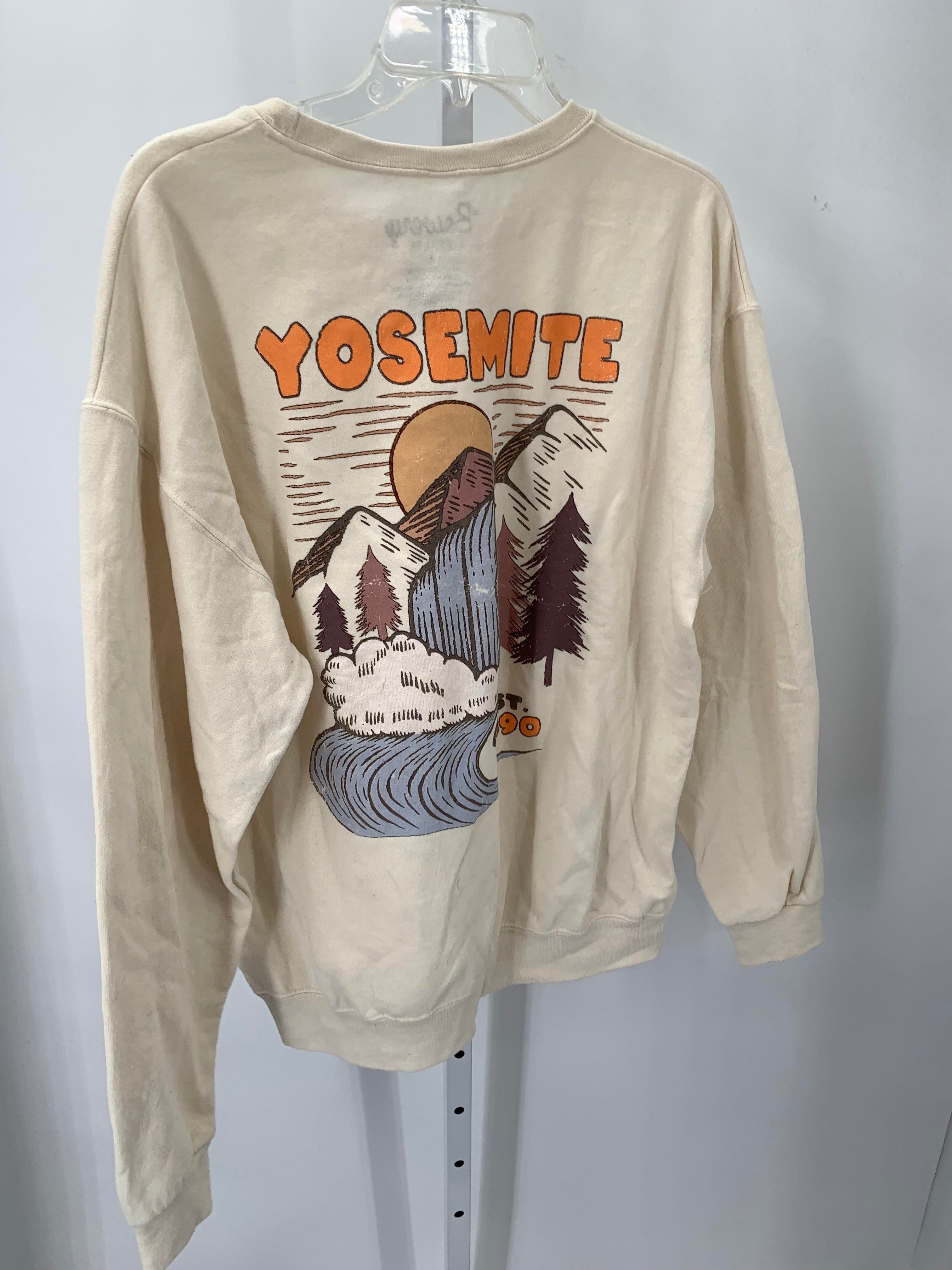YOSEMITE GRAPHIC KNIT.