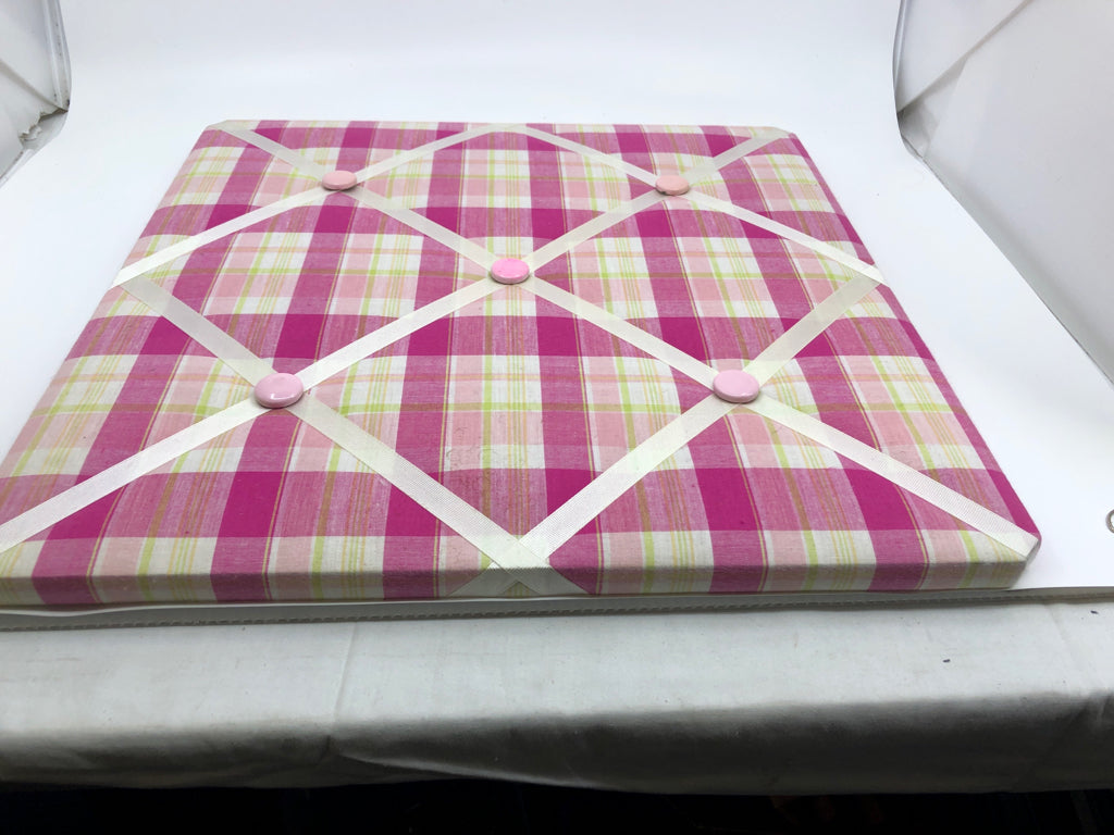 PINK PLAID PINK RIBBON PHOTO BOARD.
