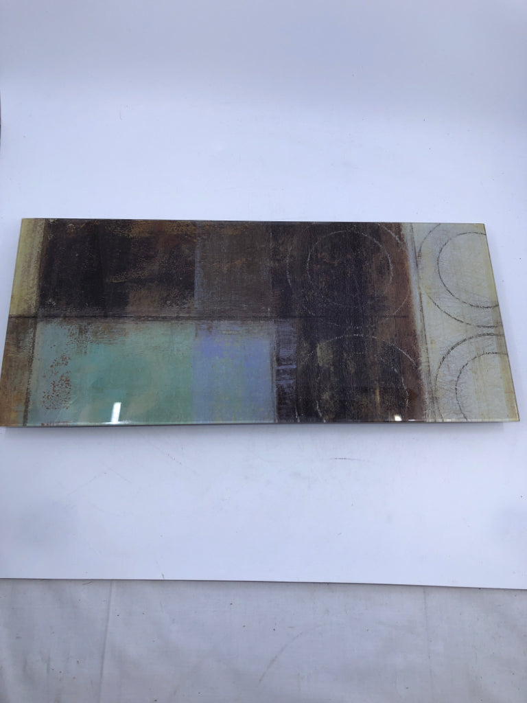 BROWN/BLUE/GREEN GLASS WALL HANGING.