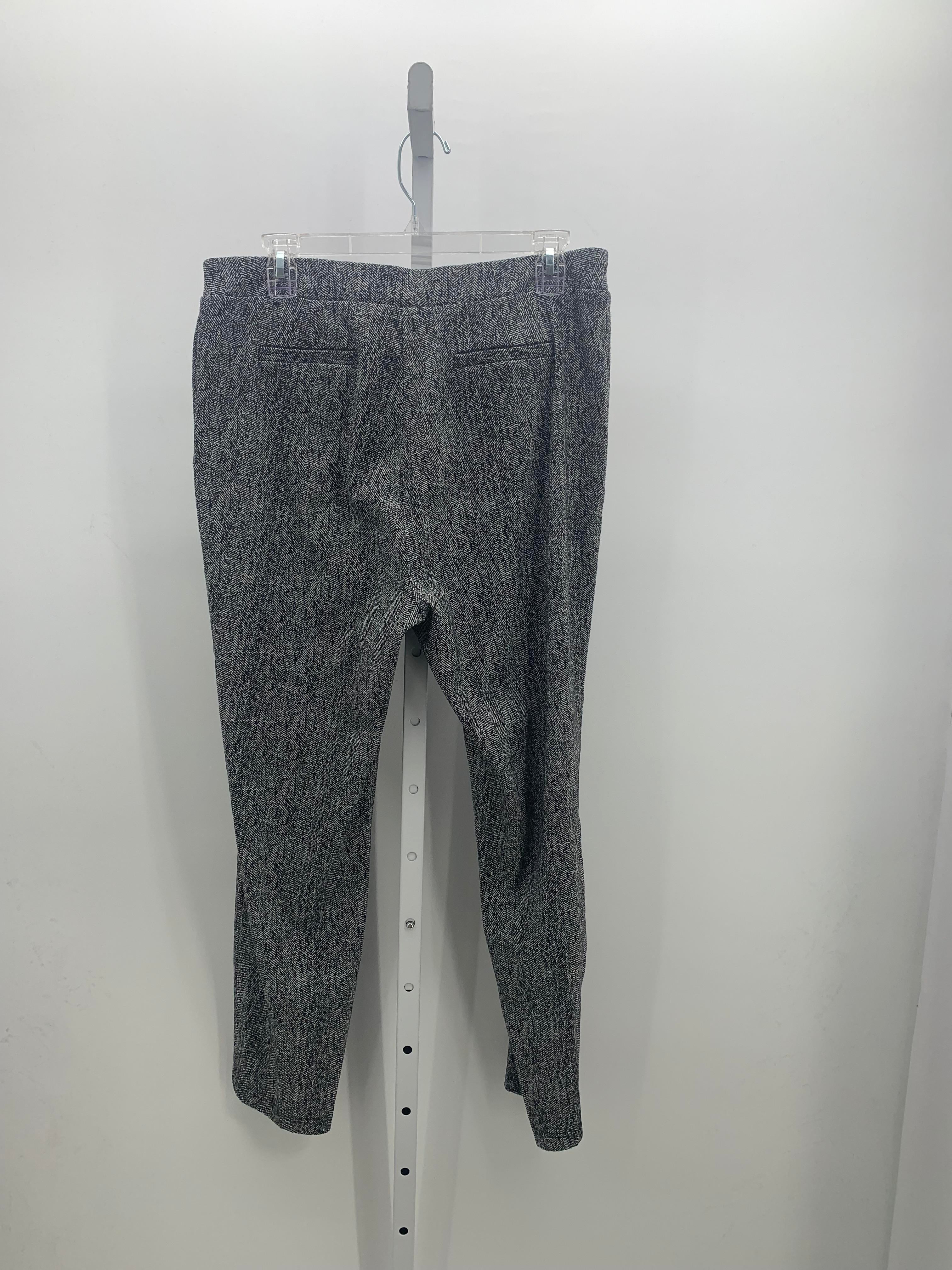 Soho Size Large Misses Pants