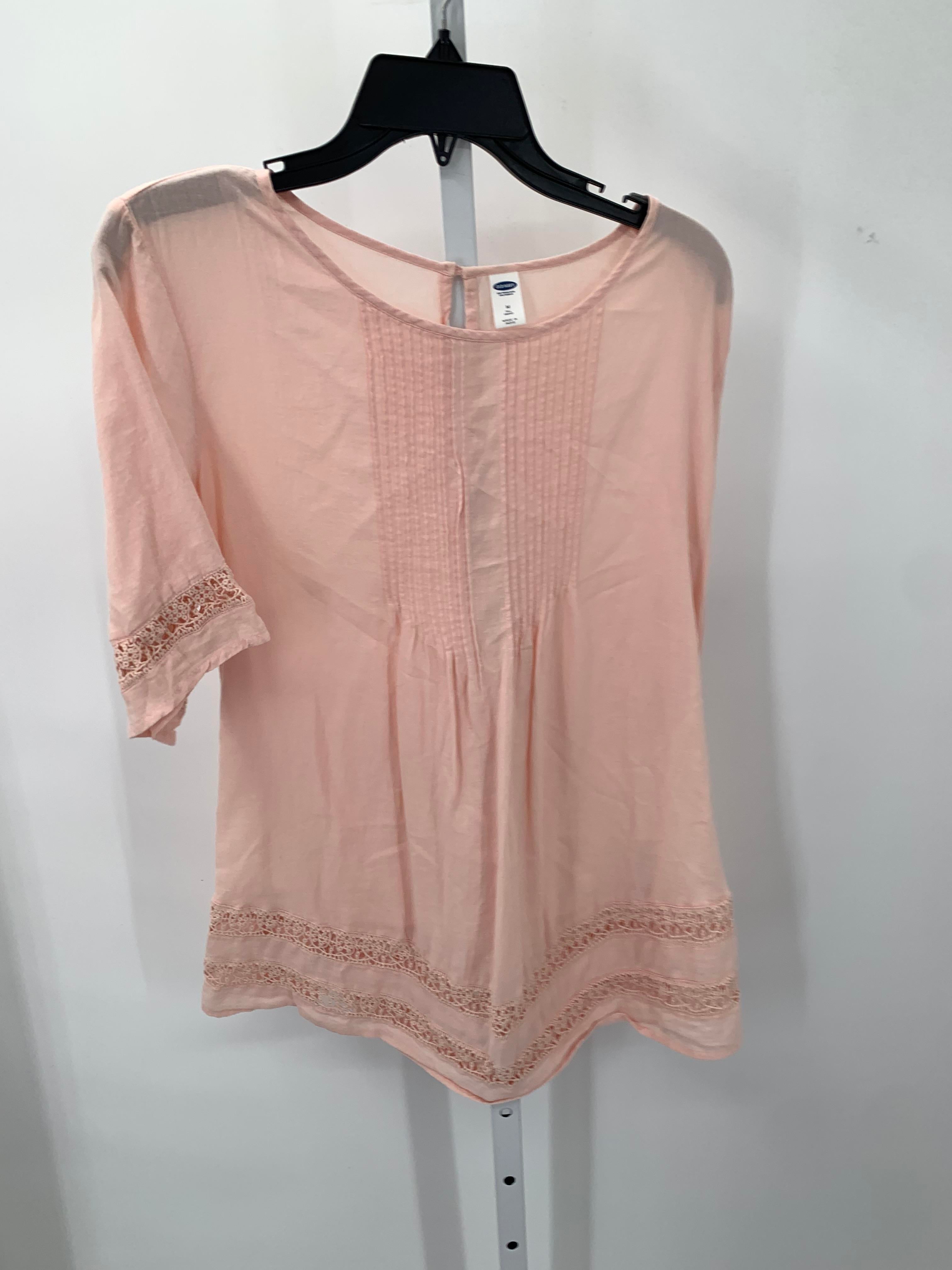 Old Navy Size Medium Misses Short Sleeve Shirt