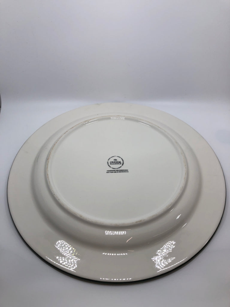 ROUND SNOWMAN PLATTER ONEIDA.