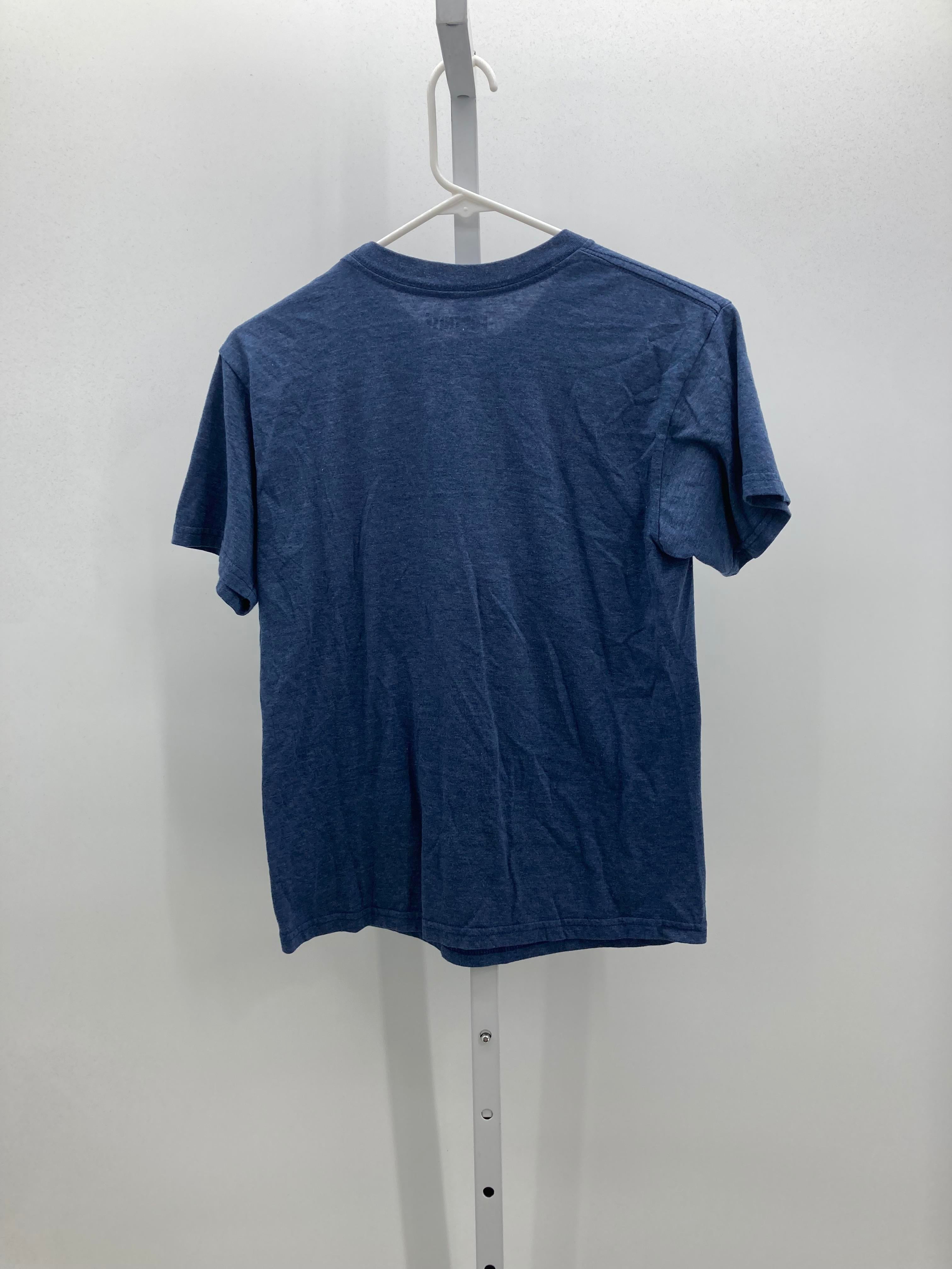 GRAPHIC KNIT TEE.