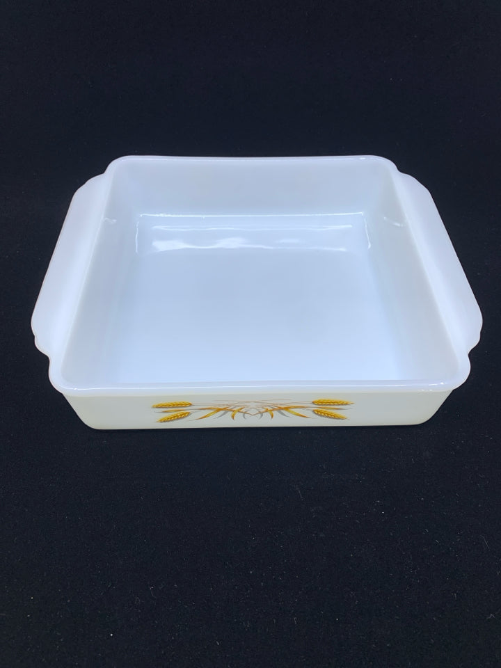VTG WHITE SQUARE BAKING DISH W WHEAT.