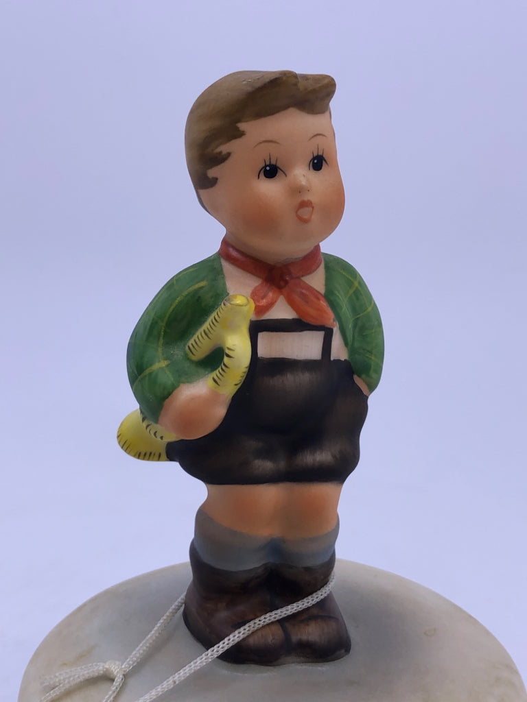 VTG HARK THE HERALD HUMMEL MUSIC FIGURINE.
