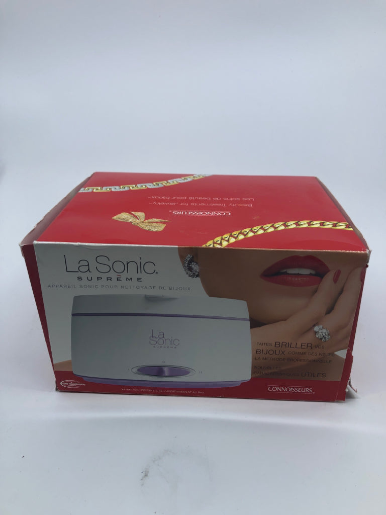 NIB LASONIC JEWELRY CLEANER.