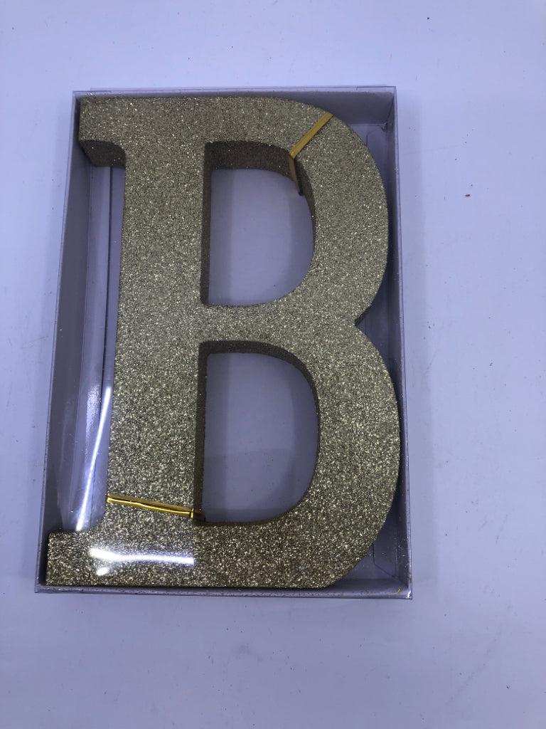 NIP B SHIMMER MONOGRAM