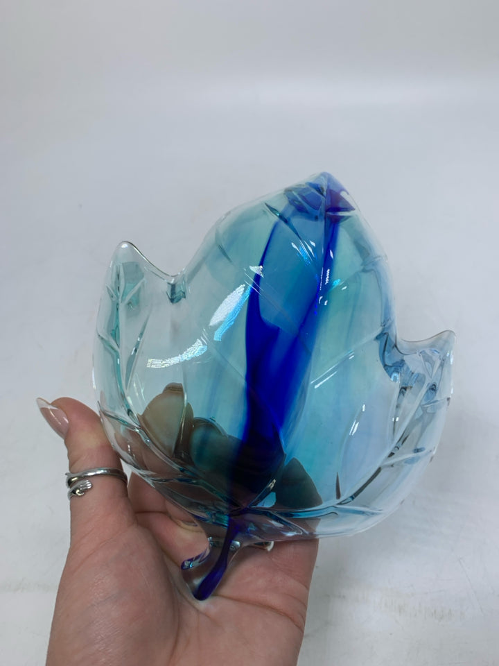GLASS MAPLE LEAF SHAPED CANDY DISH.