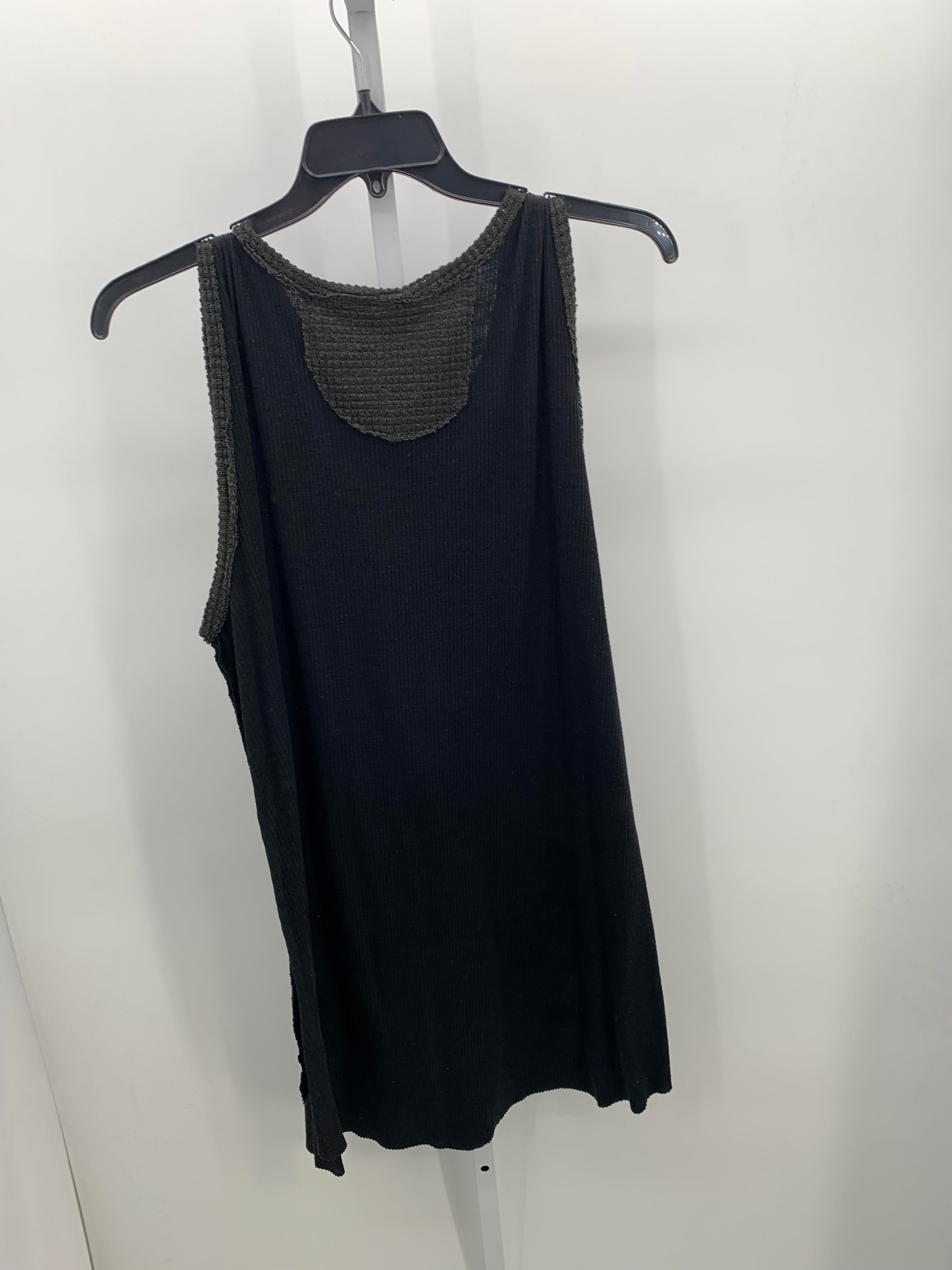 Size 2X Womens Sleeveless Shirt