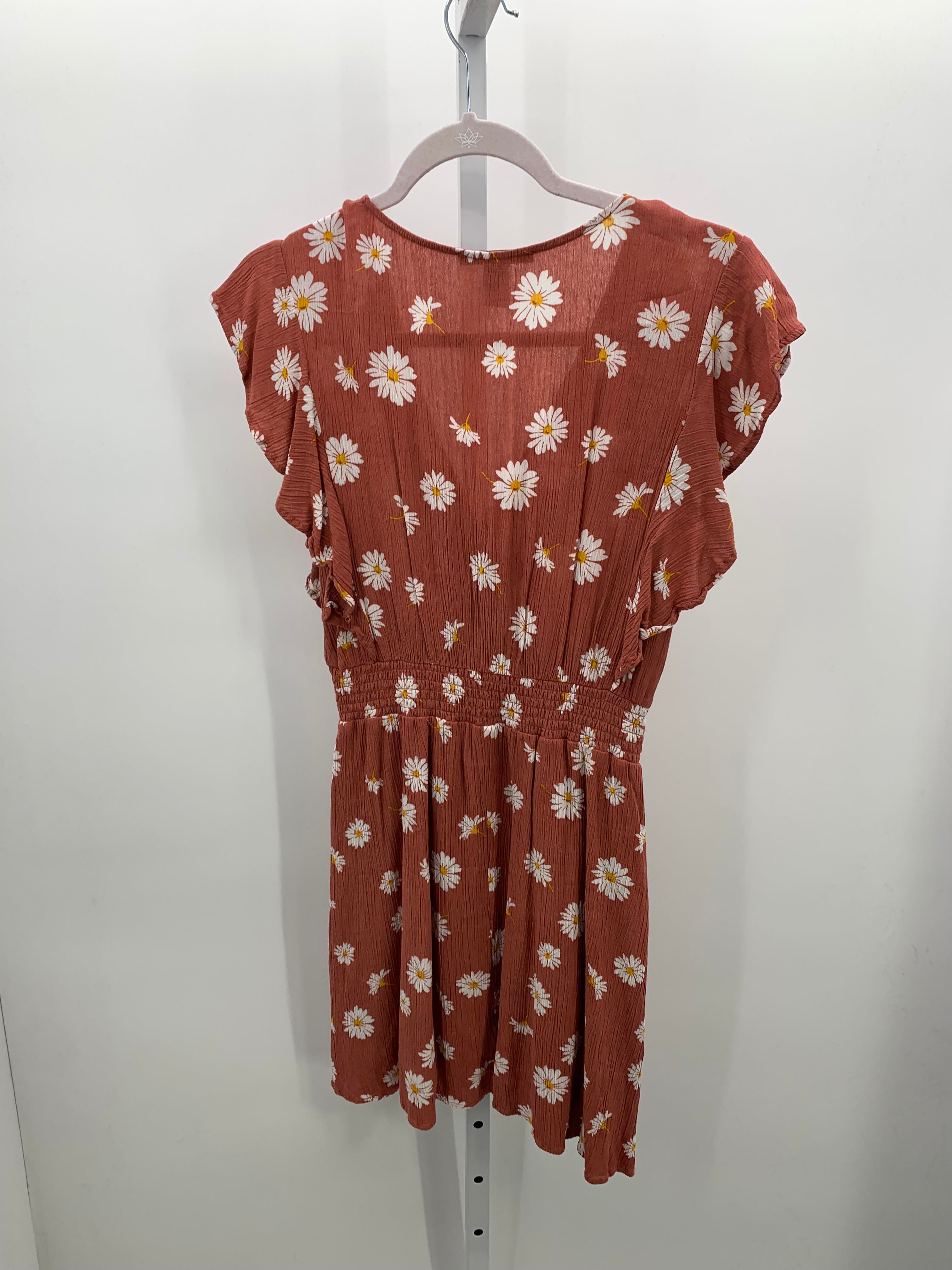 Forever 21 Size Medium Juniors Short Sleeve Dress