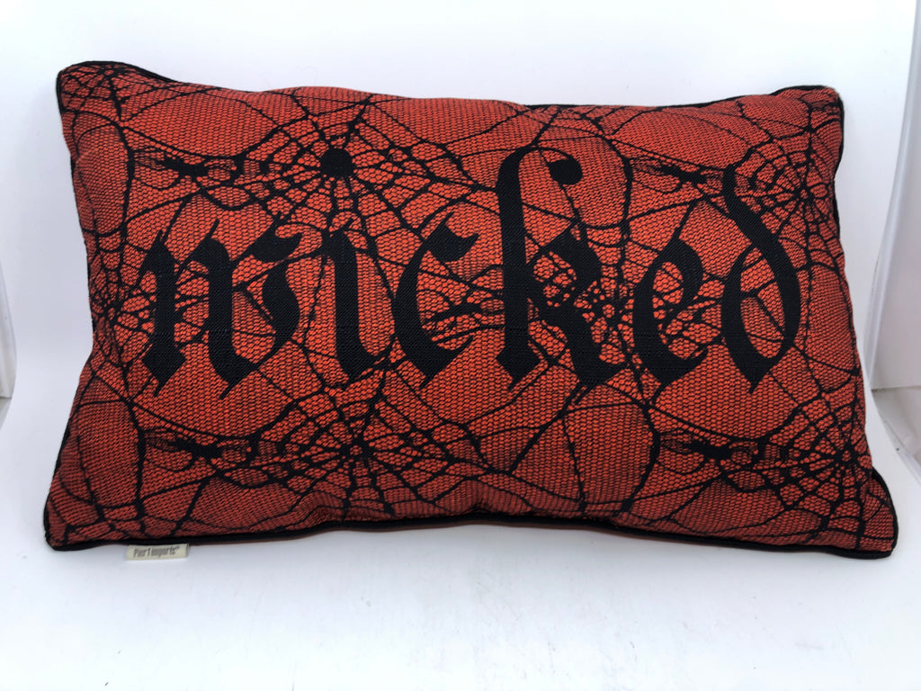 WICKED - SPIDERWEB RECTANGLE PILLOW.