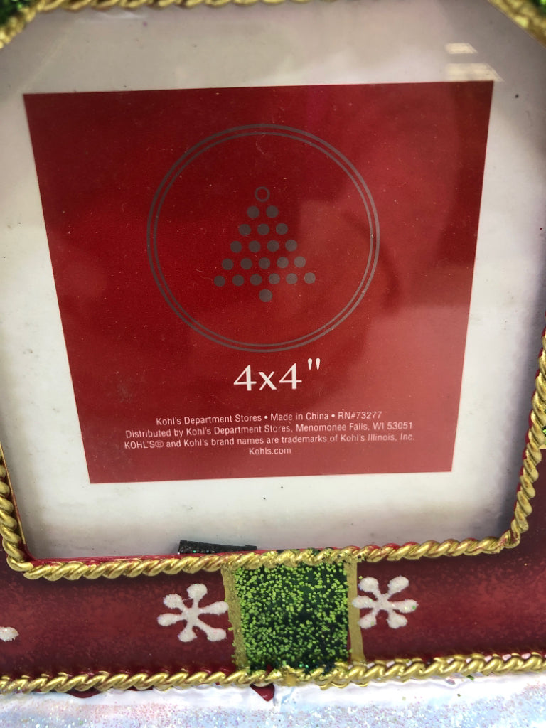 METAL PRESENT 4" X 4" FRAME.