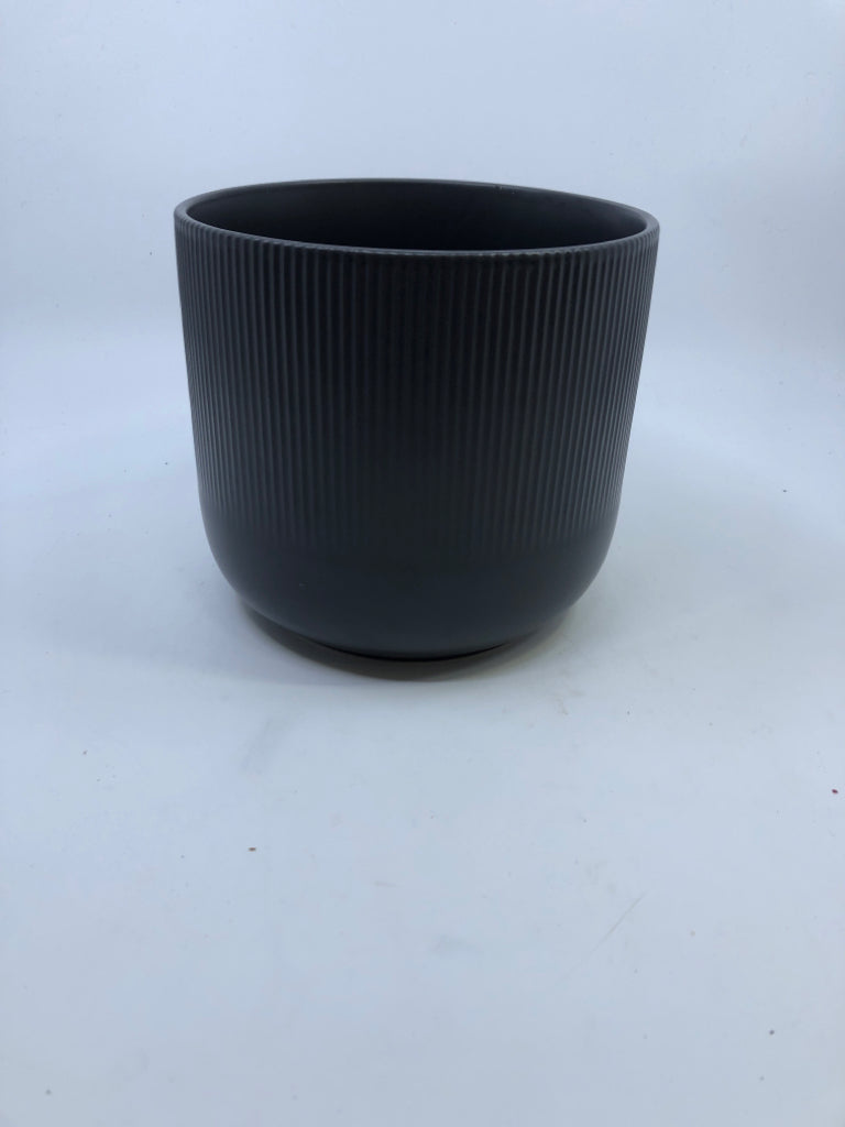 DARK GREY IKEA RIBBED PLANTER.