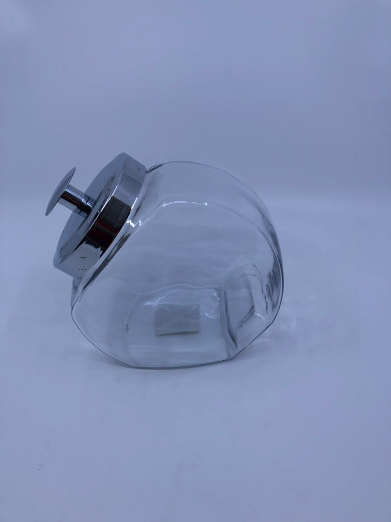 CLEAR SLANTED CANDY DISH W LID.