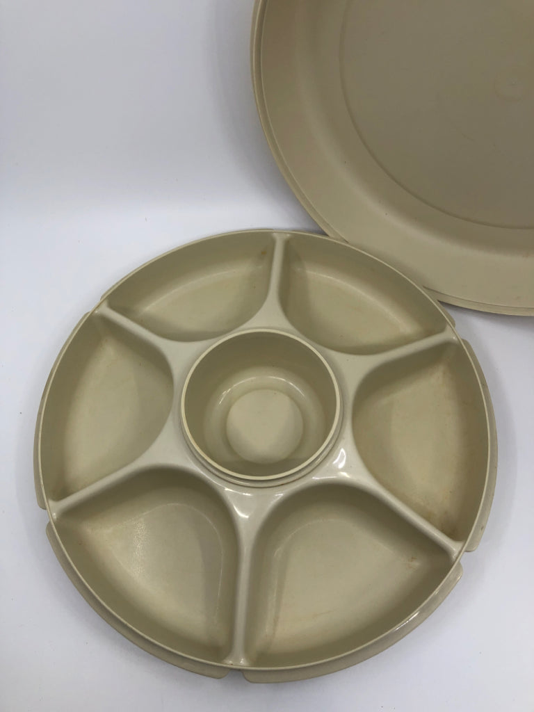 VTG TAN  DIVIDED SERVER WITH DIP BOWL.