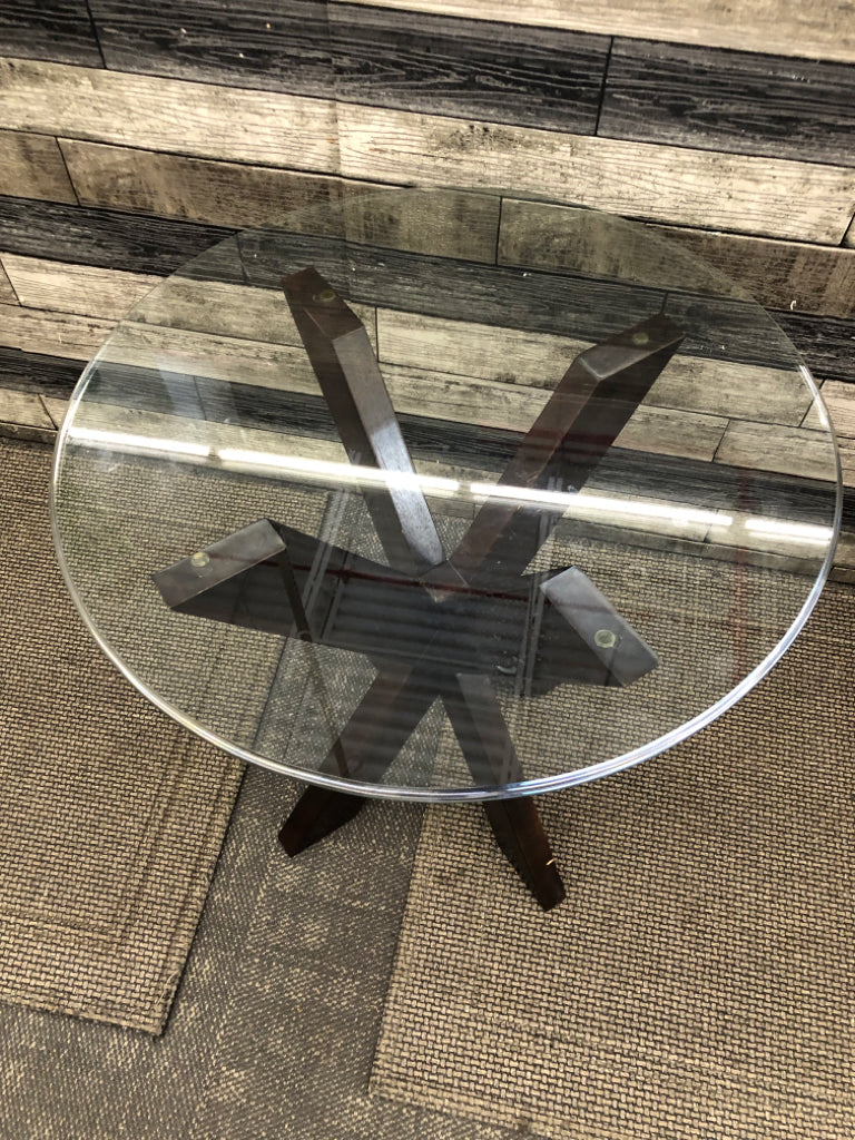 CIRCLE GLASS SIDE TABLE DARK BASE.