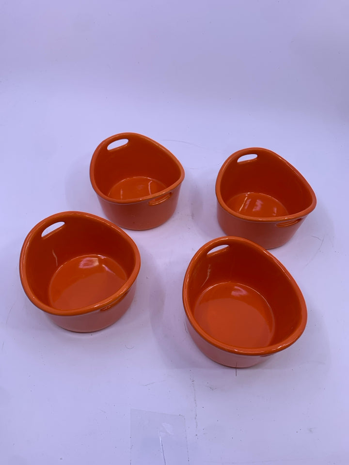 4PC BROWN STONEWARE BOWL SET.