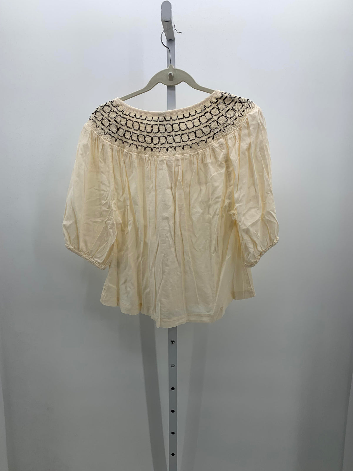 Old Navy Size Medium Misses Short Sleeve Shirt