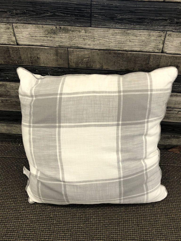GREY AND WHITE PLAID SQUARE PILLOW.