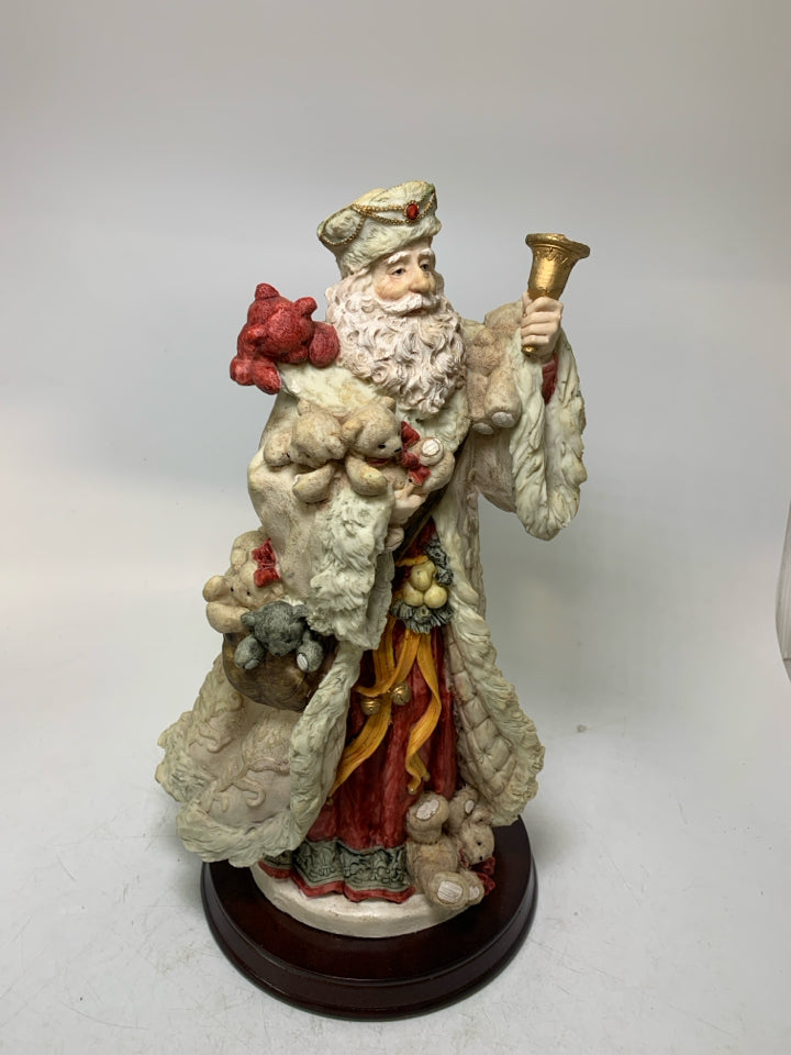 LARGE RESIN SANTA HOLDING TEDDY BAEARS ST NICHOLAS & ME.