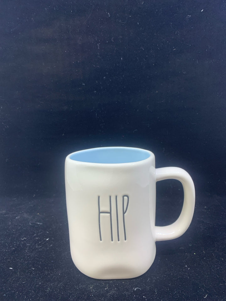 RAE DUNN HOP MUG.