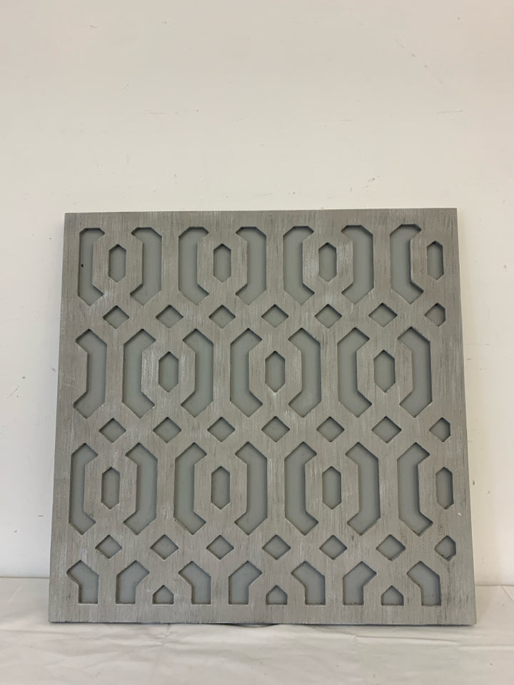 GREY HEXAGON PATTERN WALL HANGING.