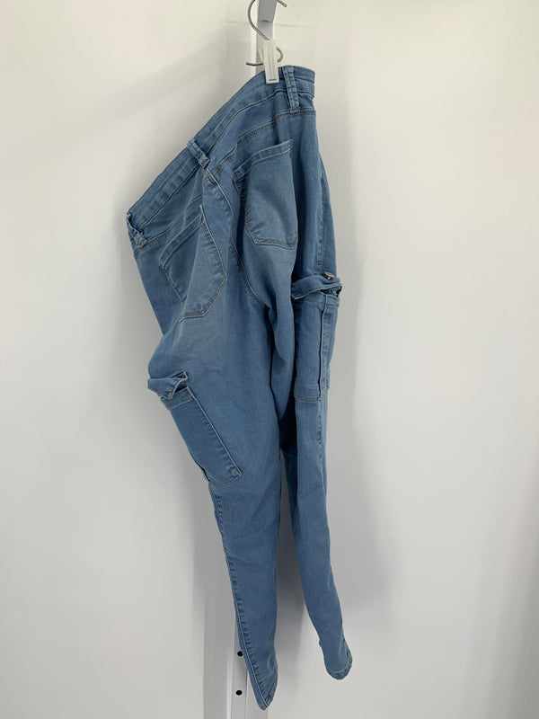 YMI Size Medium Juniors Jeans
