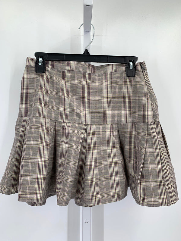 Size Medium Juniors Skirt