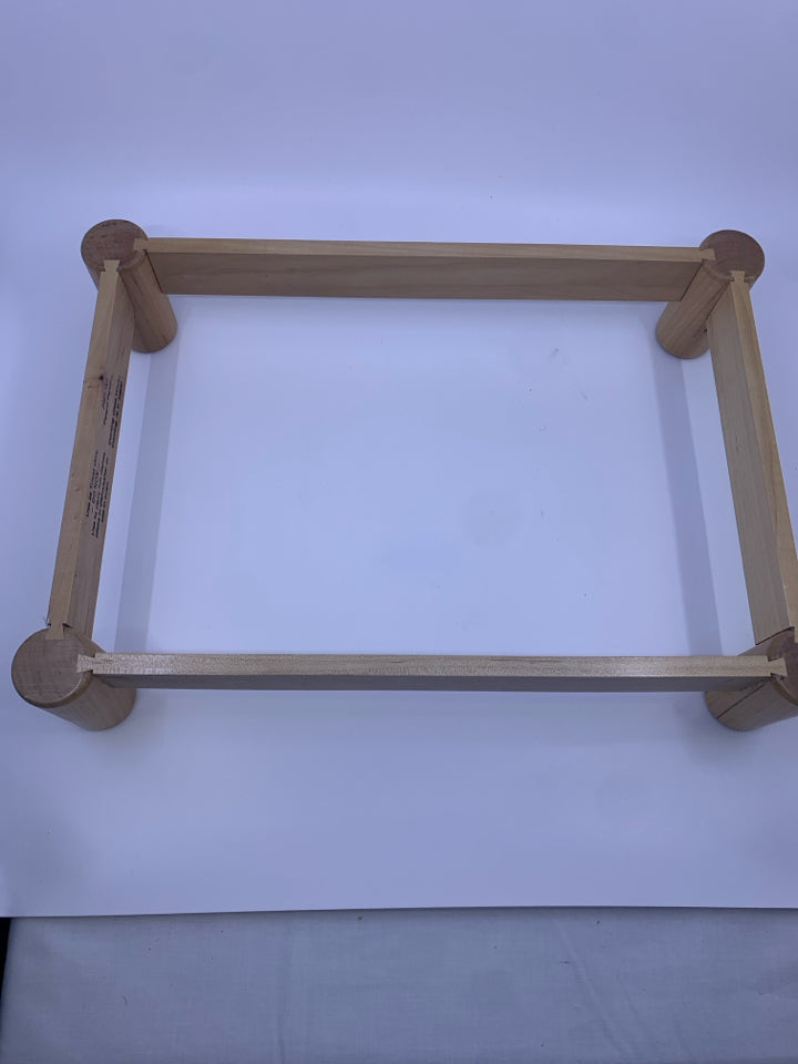 CORNING GLASS WORKS WOODEN TRIVET STAND.