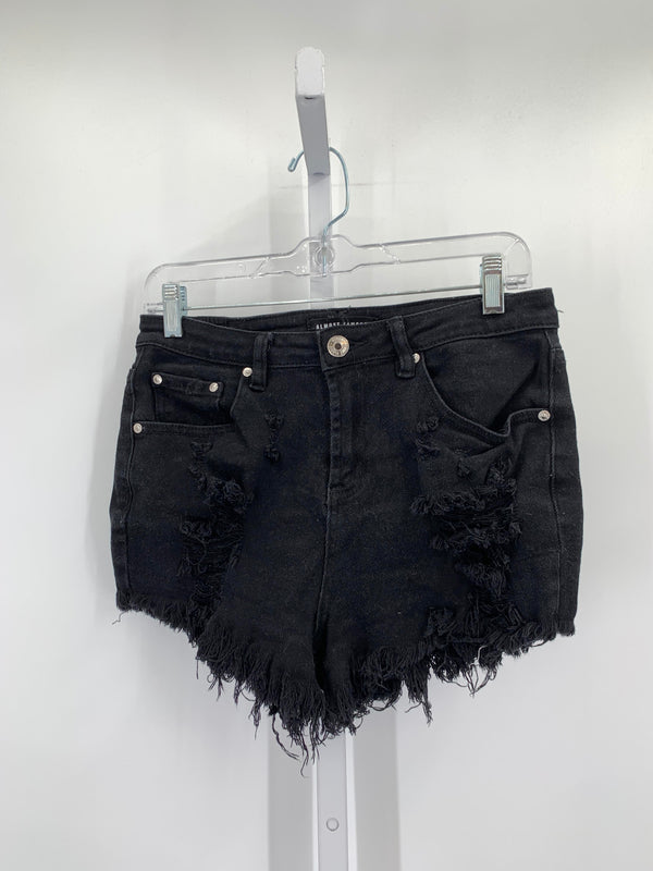 Almost Famous Size 7 Juniors Shorts