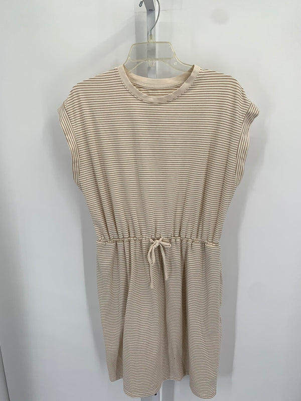 A New Day Size Large Misses Short Sleeve Dress