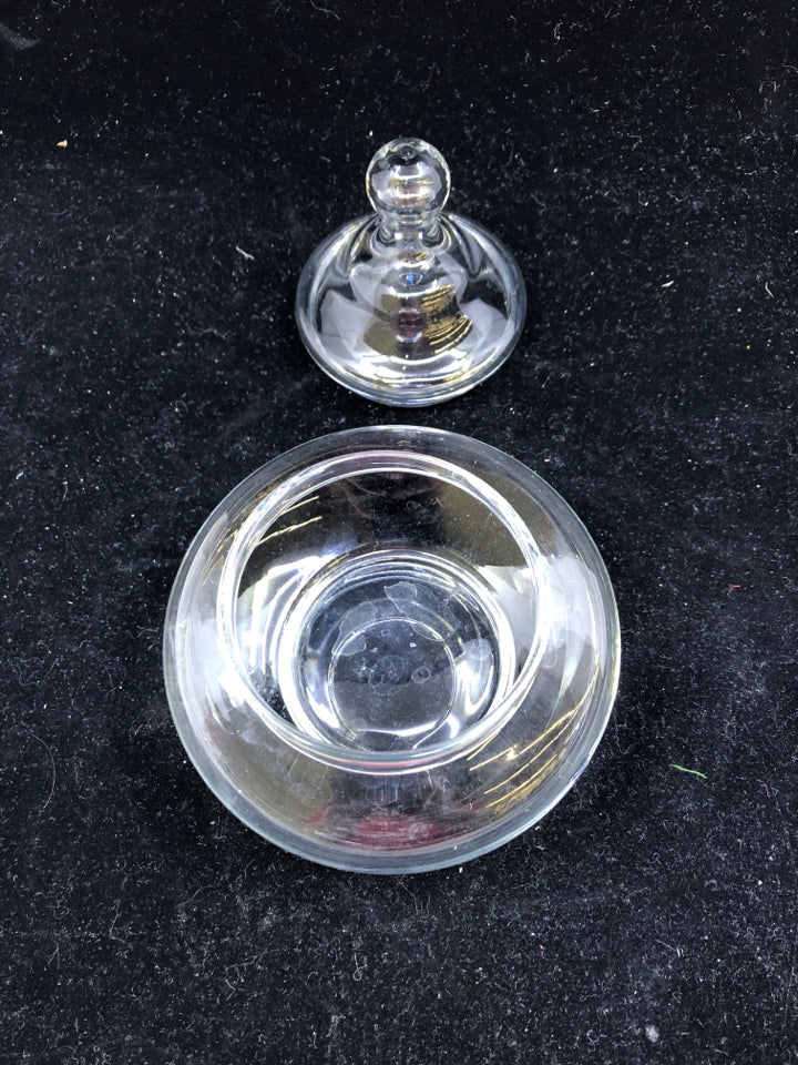 SMALL ROUND GLASS JAR WITH LID.