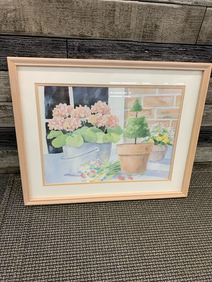 PINK FLOWERS IN BASKET WITH TRIANGLE TOPIARY WALL ART.