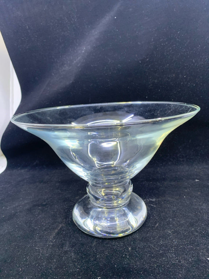 FOOTED HEAVY FLARED CENTERPIECE BOWL.