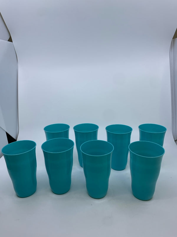 8 TEAL KIDS DRINKING CUPS.